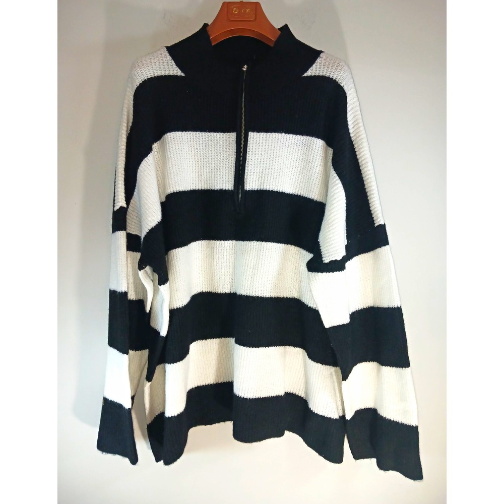 boohoo Women's Black/White Striped Mock Neck Knit 1/2 Zip Pullover Sweater 20